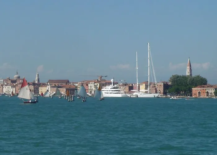 Marinaressa Biennale Terrazza Apartment Venedig